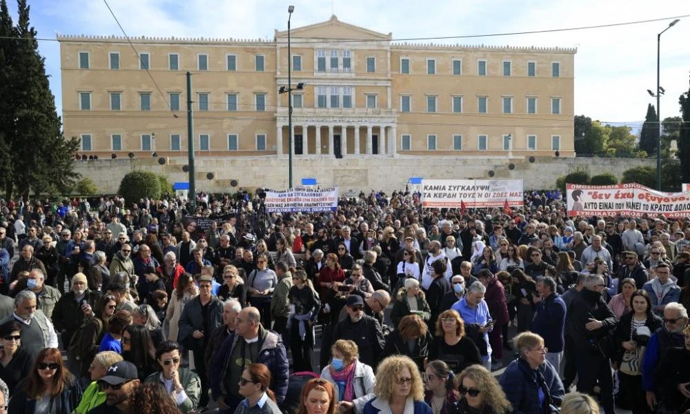 Τέμπη: Μεγάλο συλλαλητήριο στο Σύνταγμα - Συγκεντρώσεις σε όλη την Ελλάδα